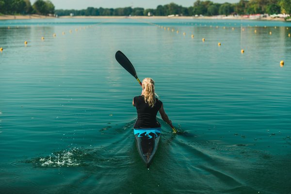 Quels sont les meilleurs itinéraires pour une randonnée en kayak dans les fjords de Norvège?